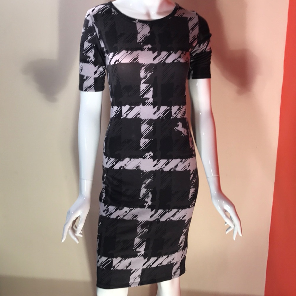 LuLaRoe Julia Dress